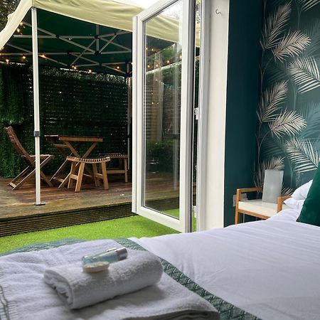 Stylish & Cosy Margate Escape With Hot Tub And Log Burner Dogs Welcome Εξωτερικό φωτογραφία