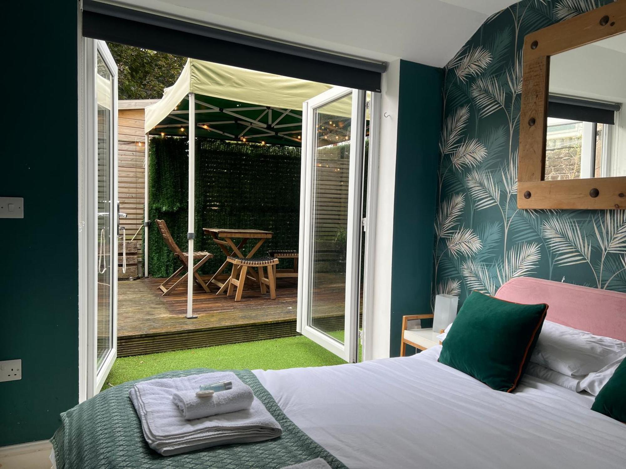Stylish & Cosy Margate Escape With Hot Tub And Log Burner Dogs Welcome Εξωτερικό φωτογραφία