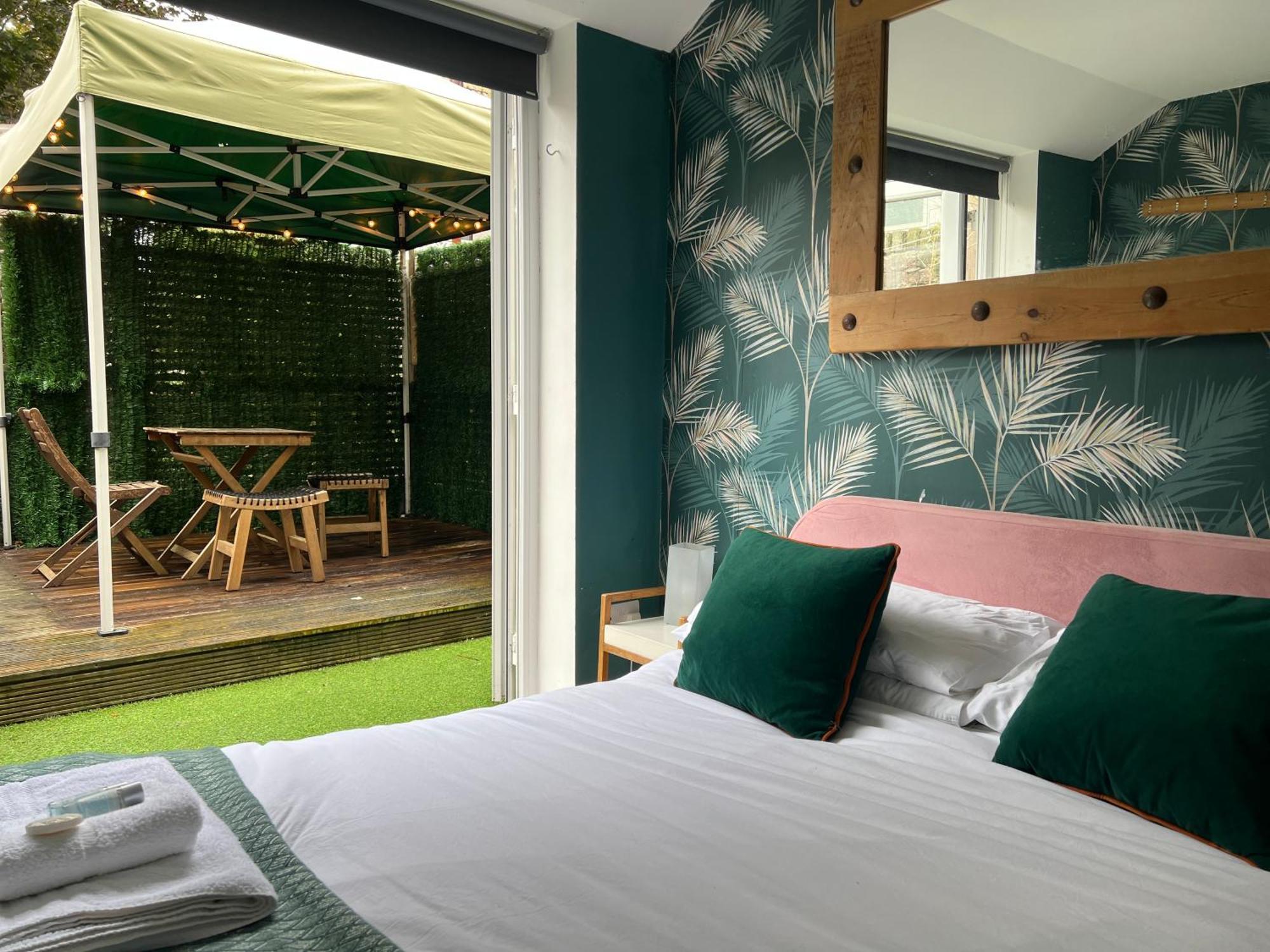 Stylish & Cosy Margate Escape With Hot Tub And Log Burner Dogs Welcome Εξωτερικό φωτογραφία