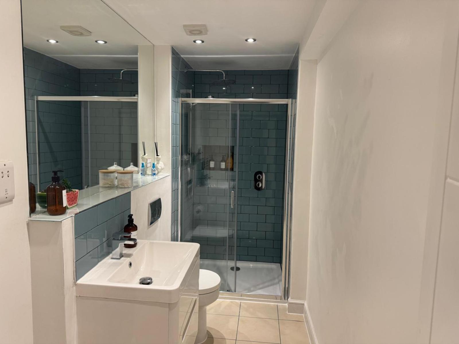 Stylish & Cosy Margate Escape With Hot Tub And Log Burner Dogs Welcome Εξωτερικό φωτογραφία